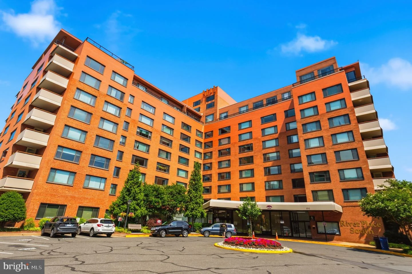 1011 Arlington Boulevard Unit 707