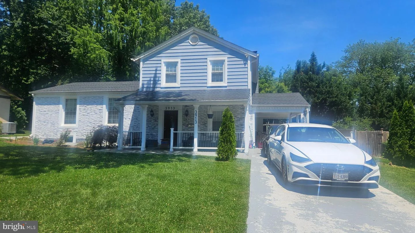 3913 Oak Hill Drive