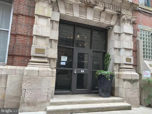429 N 13th Street Unit 1B