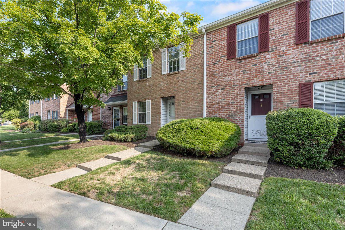 View Lawrenceville, NJ 08648 townhome