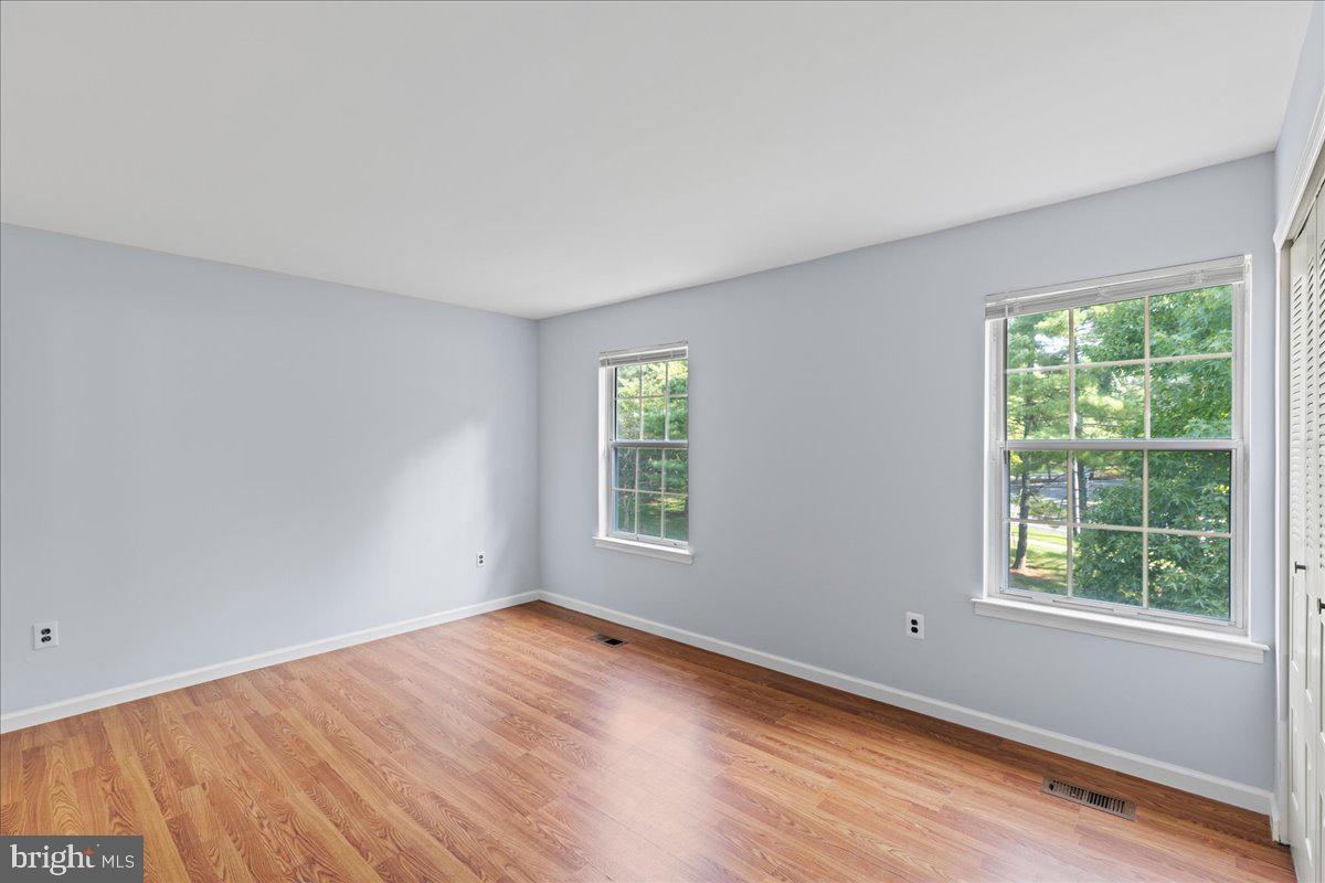 Photo 13 of 24 of 32 Quince Ct townhome