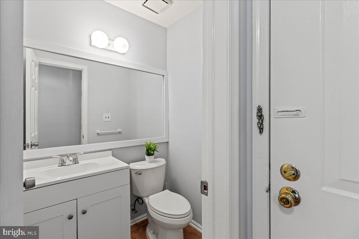 Photo 4 of 24 of 32 Quince Ct townhome