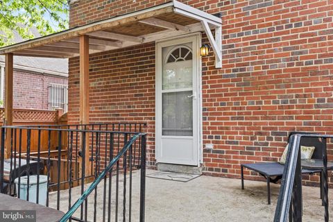 Single Family Residence in Washington DC 4005 20th STREET 43.jpg