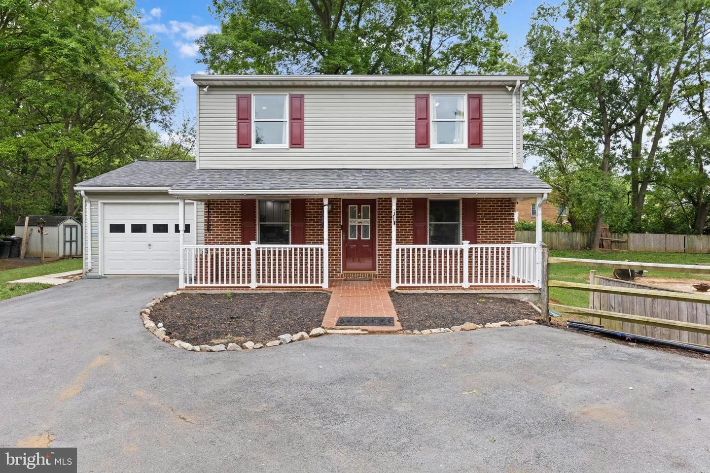 1931 Maplewood Drive