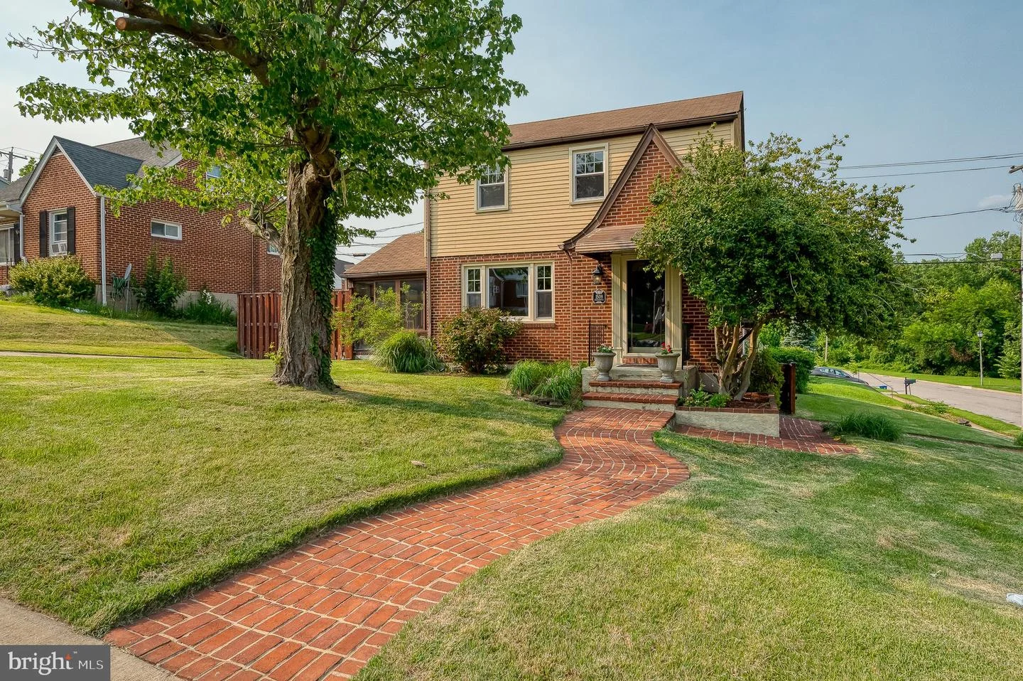 1509 Neighbors Avenue