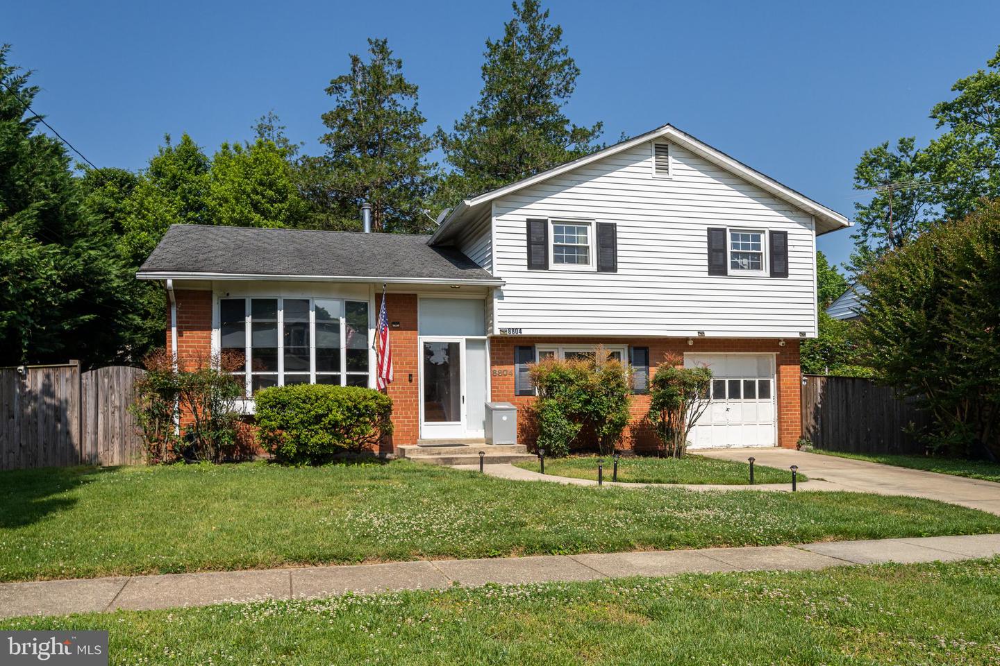 Photo 3 of 51 of 8804 Bradmoor Dr house