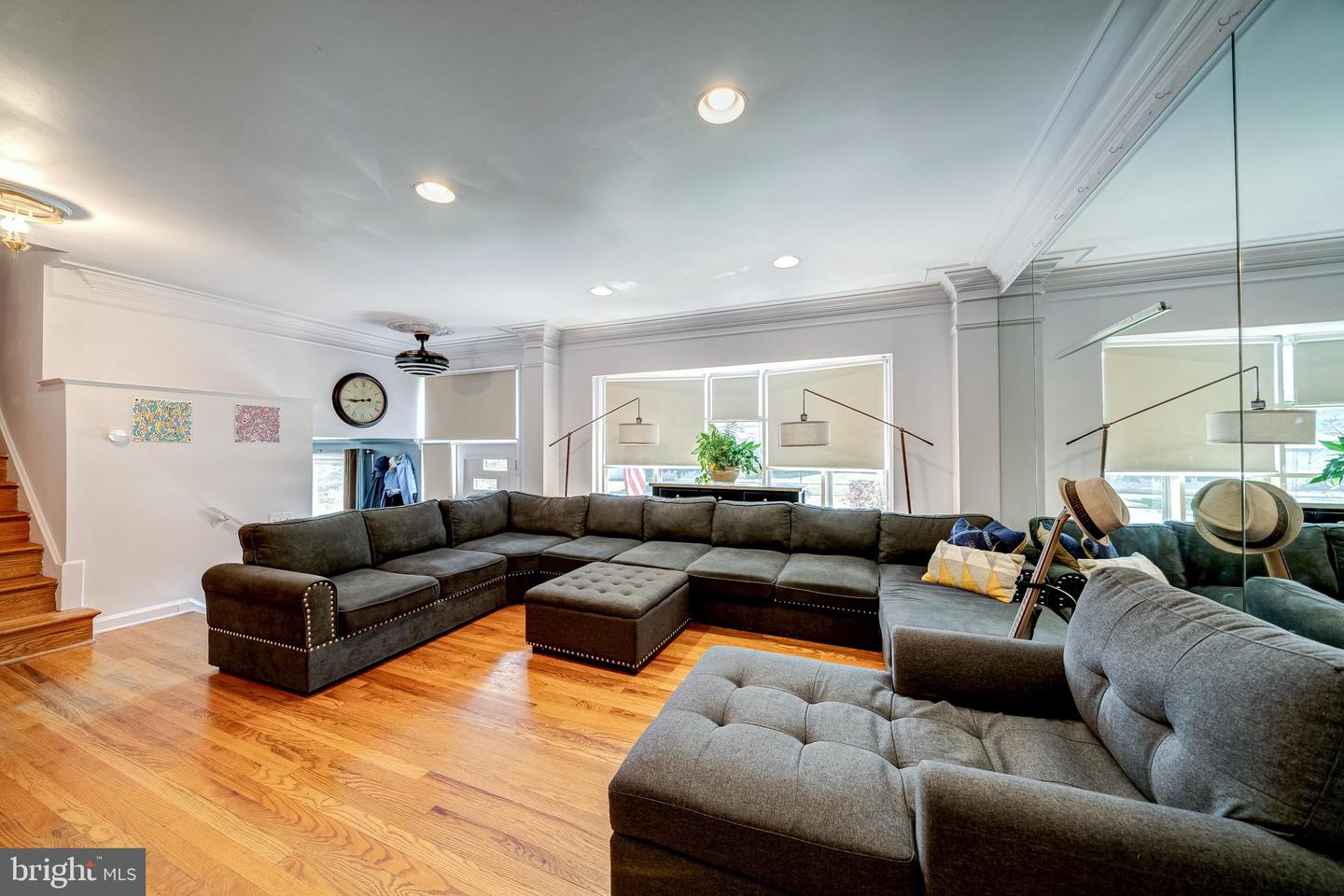 Photo 9 of 51 of 8804 Bradmoor Dr house