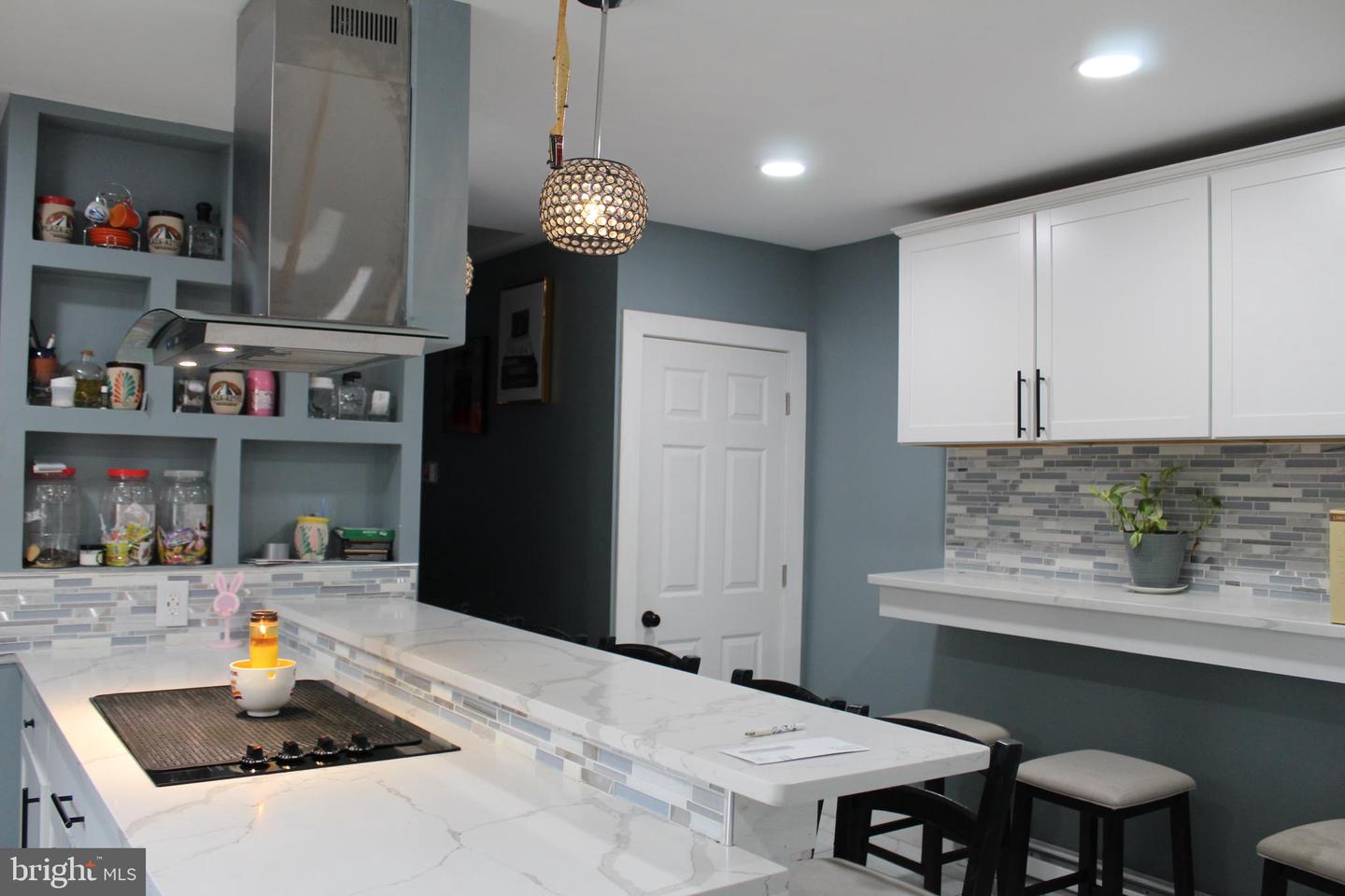 Photo 33 of 69 of 571 Stanbridge St townhome