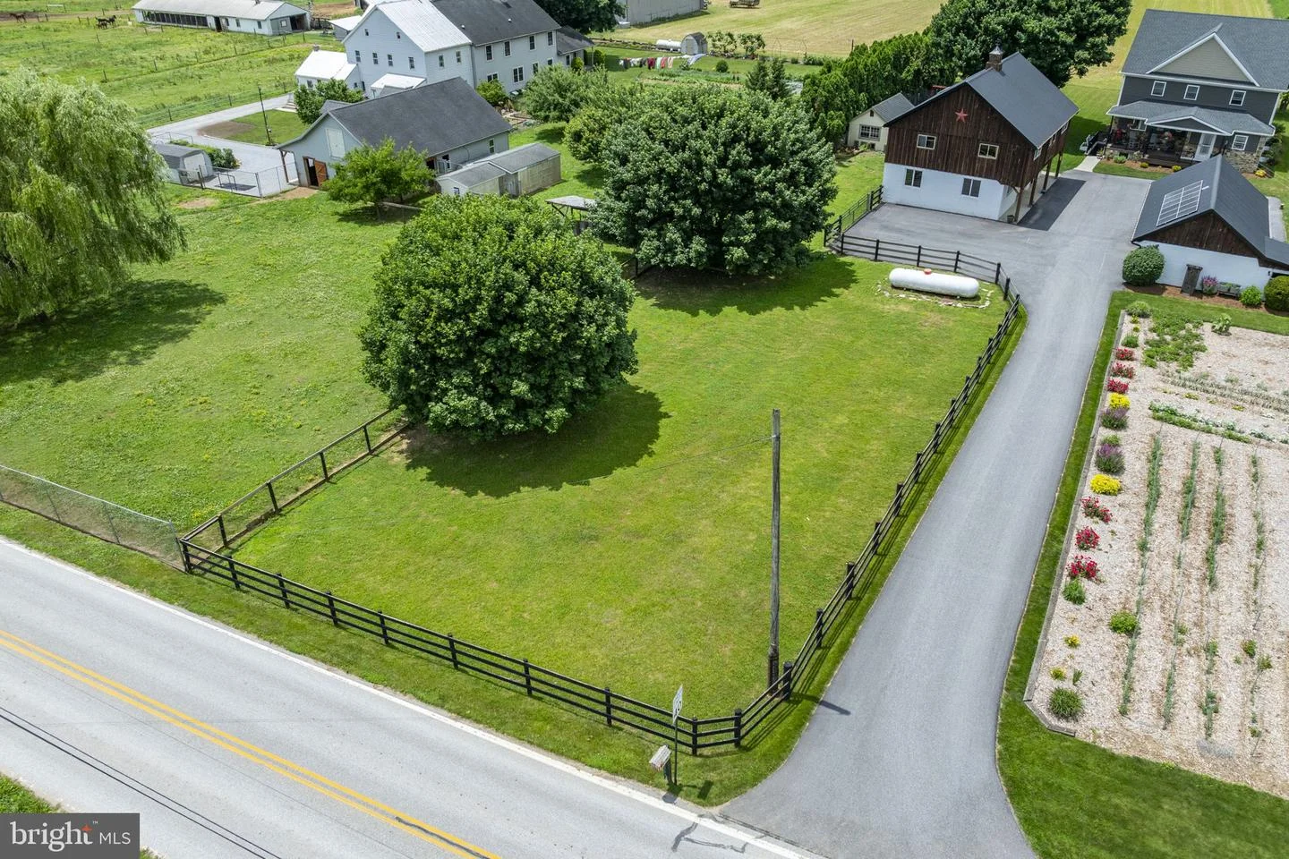 346 Lynwood Road, Bird In Hand, PA, 17505