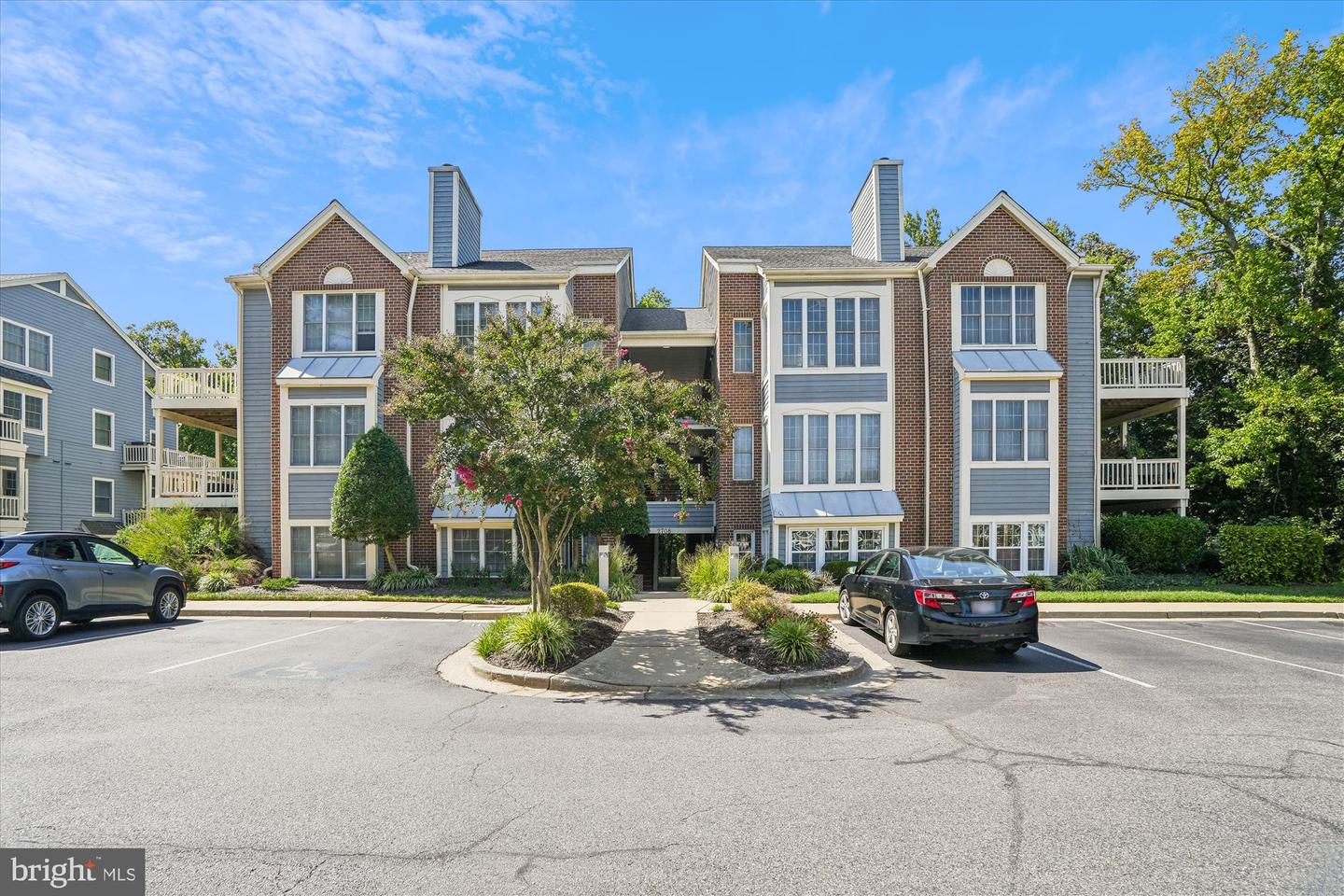 View Annapolis, MD 21401 condo