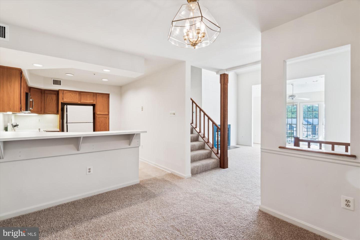 Photo 6 of 50 of 2708 Summerview Way #303 condo