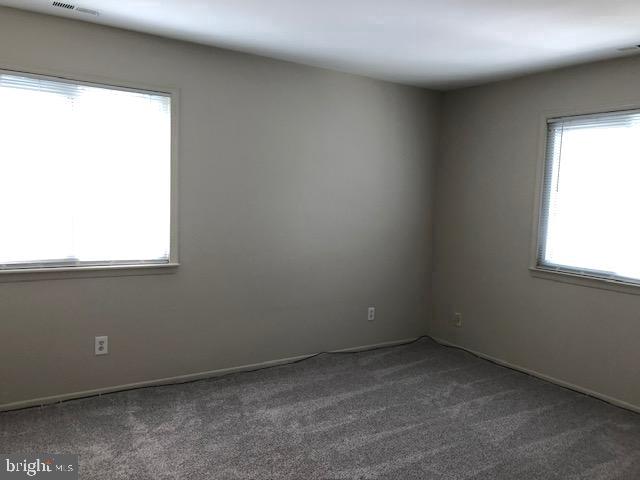 Photo 12 of 17 of 1602 Woodhollow Dr condo