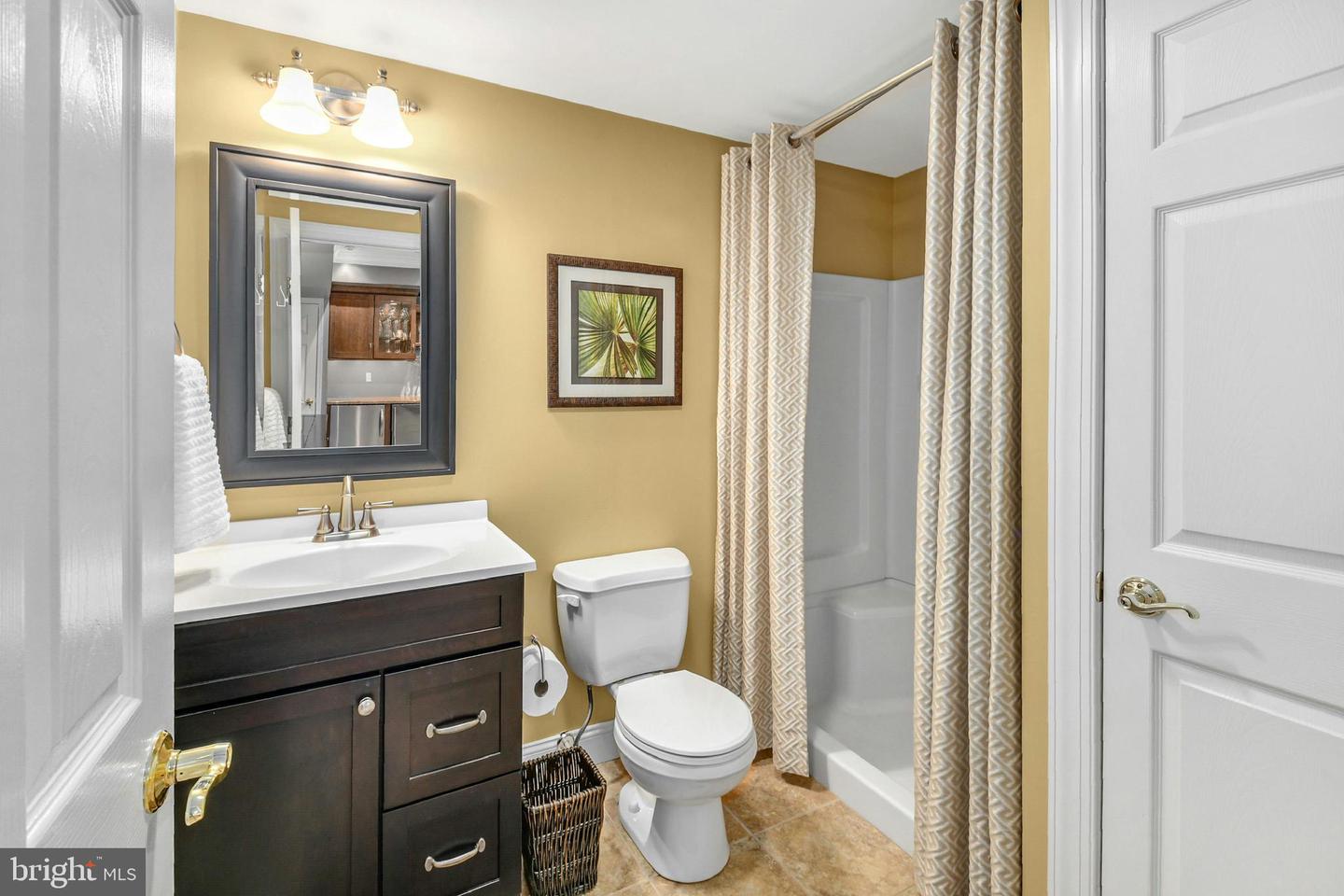 Photo 31 of 41 of 3112 Broadmoor Dr house