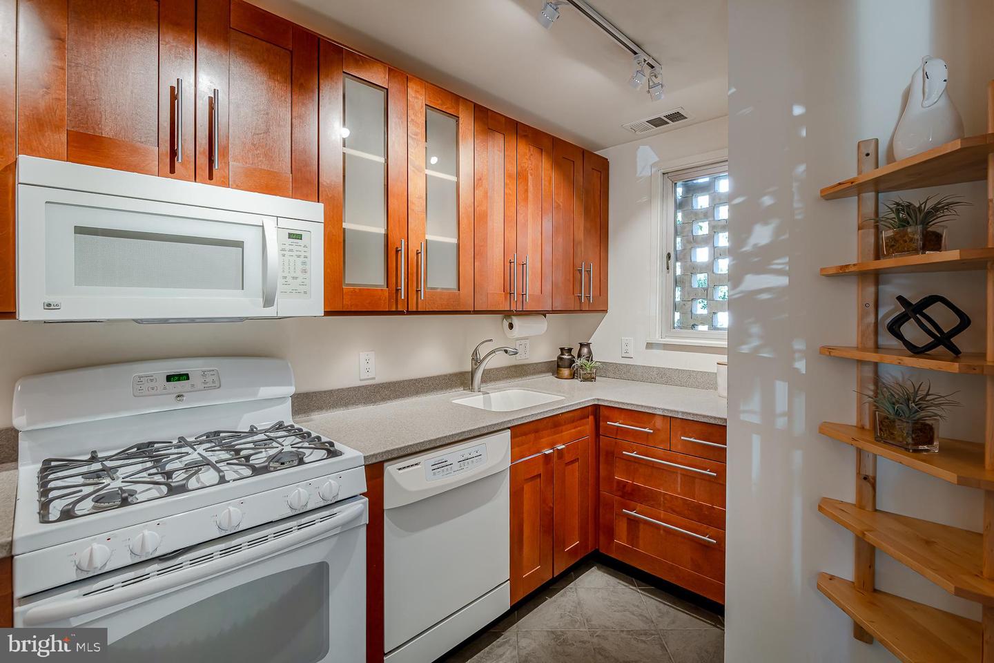 211 G Street #133, Washington, District of Columbia image 8