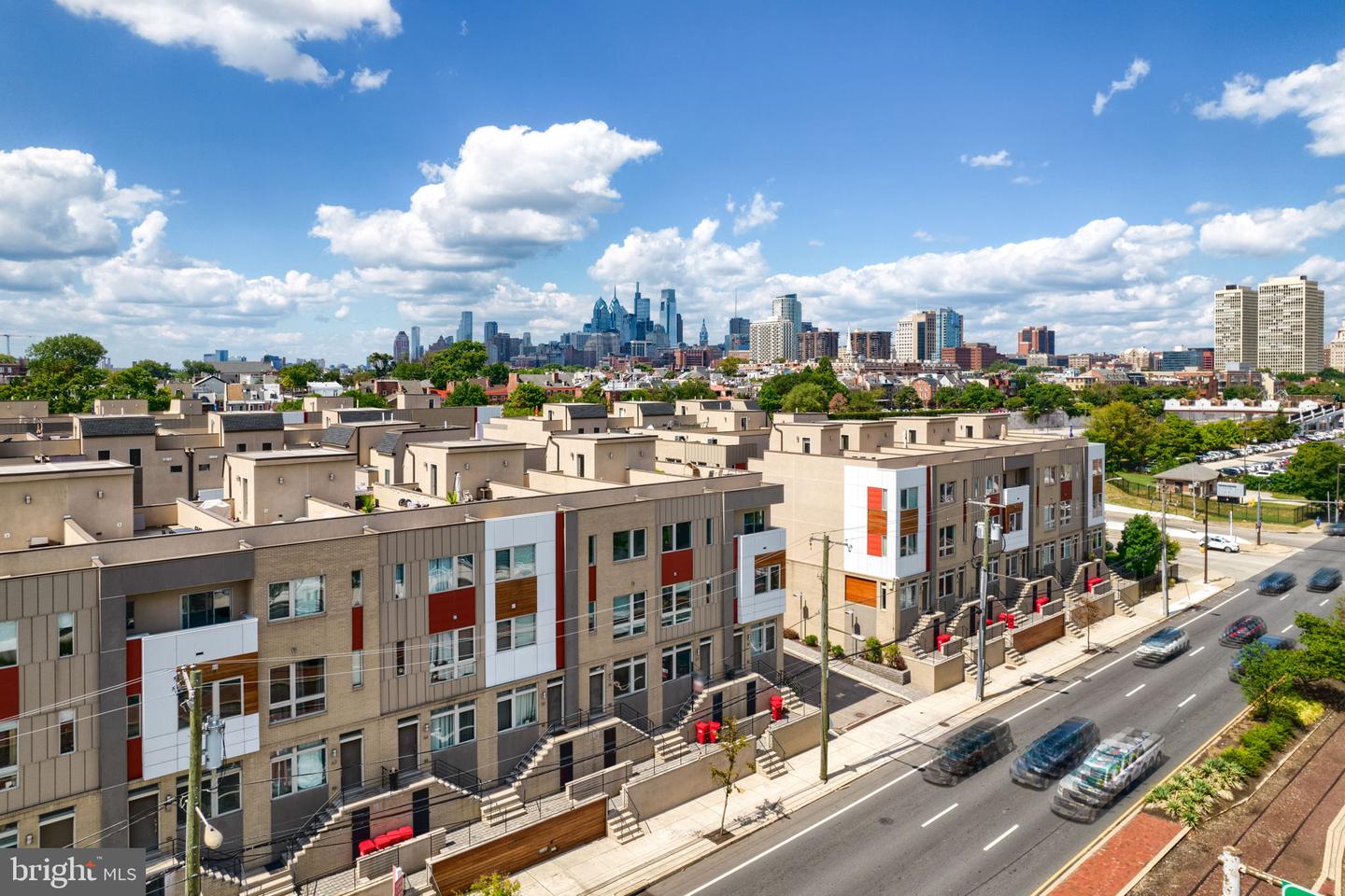 Photo 27 of 29 of 740 S Columbus Boulevard #54 townhome