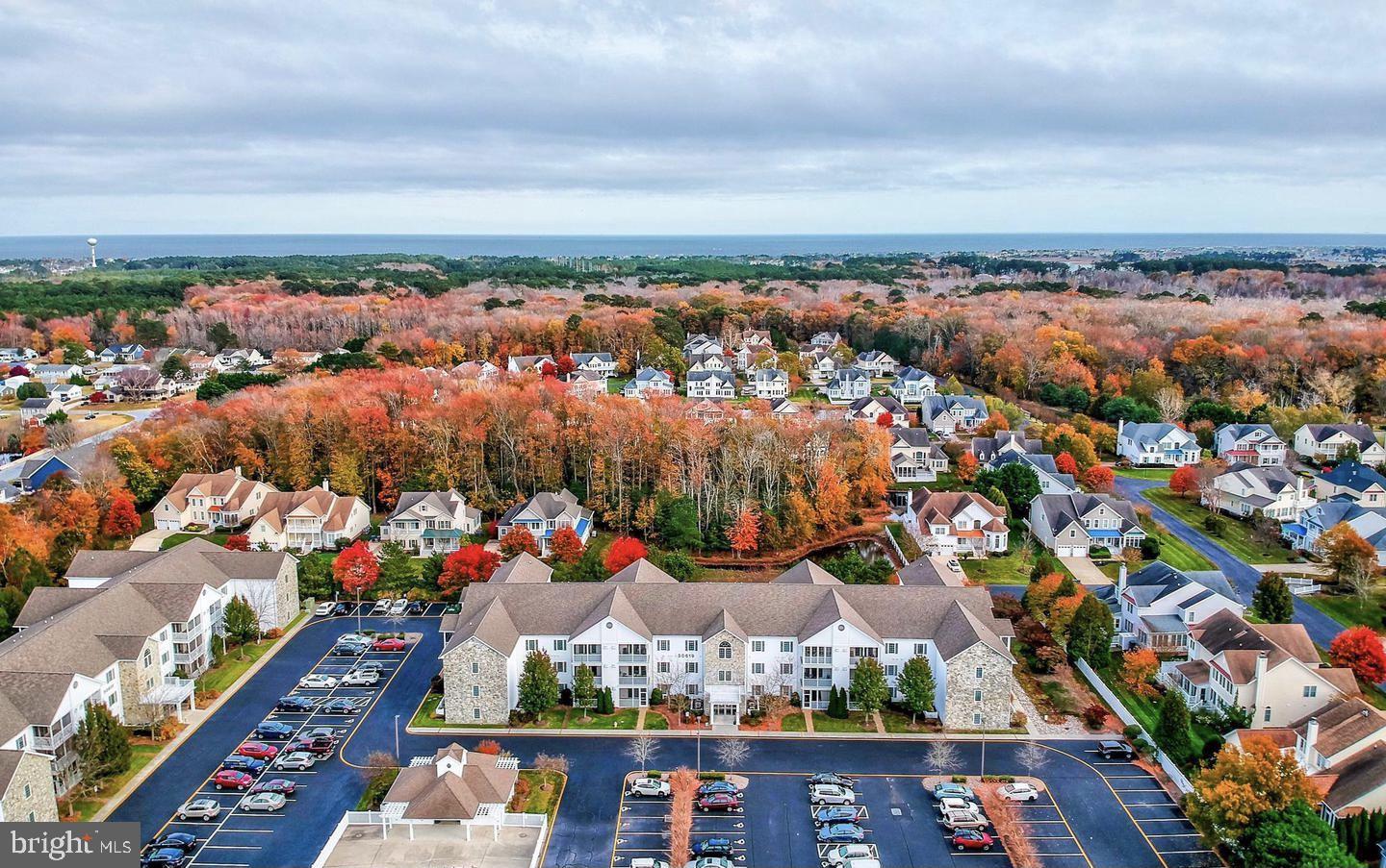 Photo 4 of 11 of 30609 Cedar Neck Rd #3302 condo