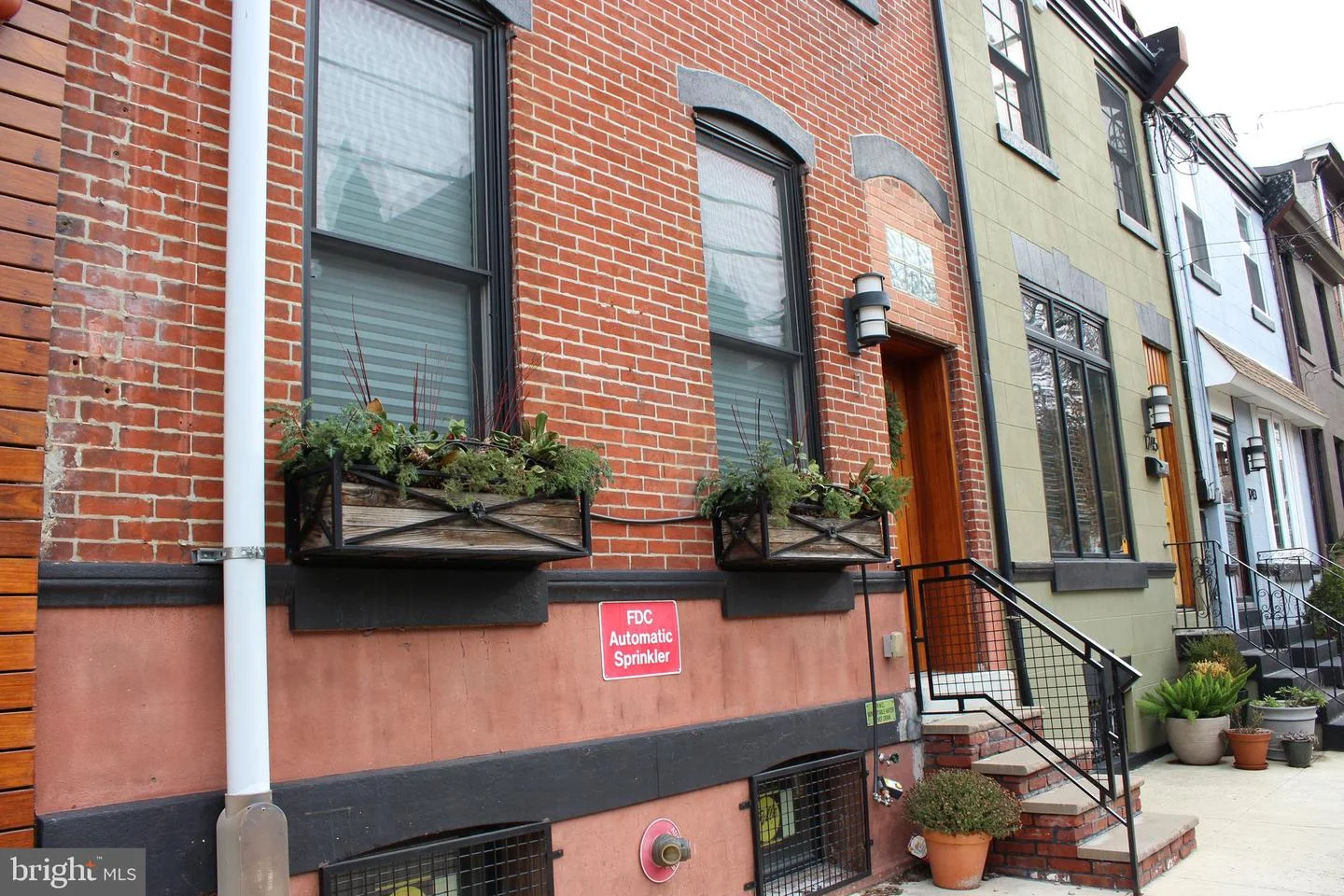 1247 E Columbia Avenue Unit 1