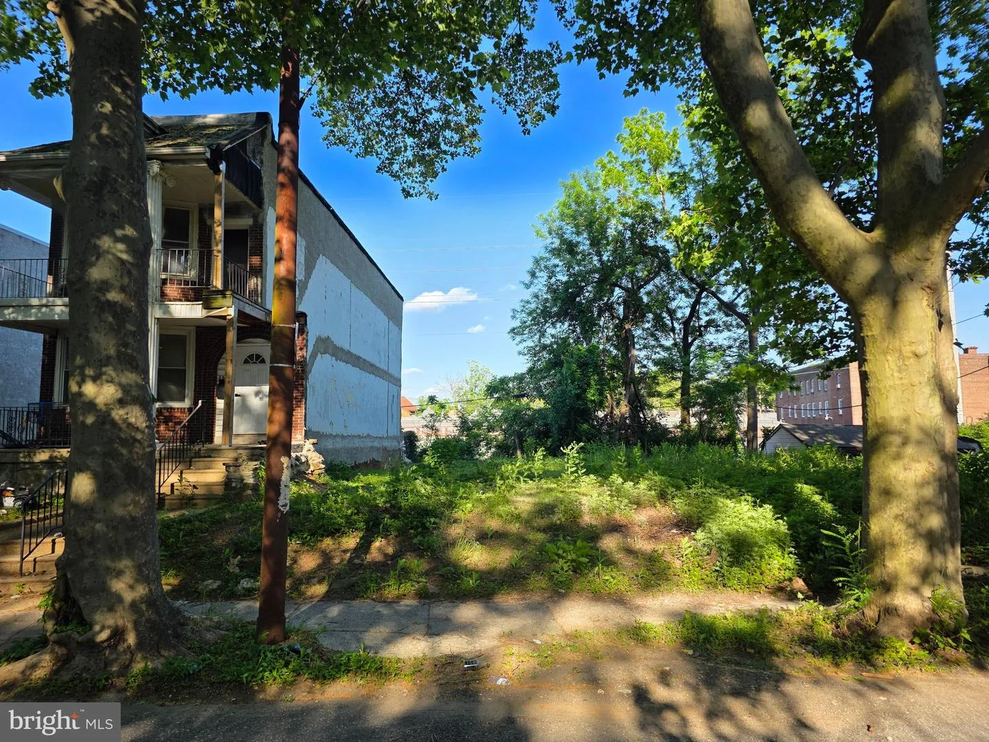 510 W Midvale Avenue