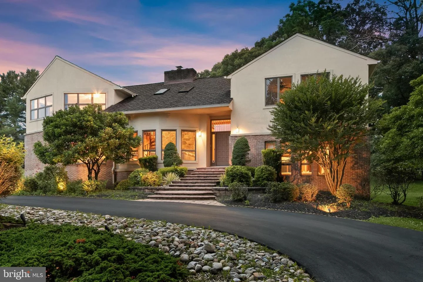 13304 Ridgewood Drive