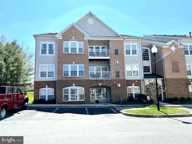 200 Kings Crossing Circle Unit 1-A