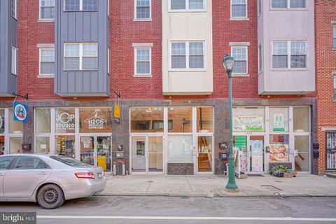 Triplex in Philadelphia PA 1216 South STREET.jpg