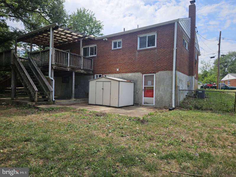 Photo 2 of 2 of 13303 Lydia St house