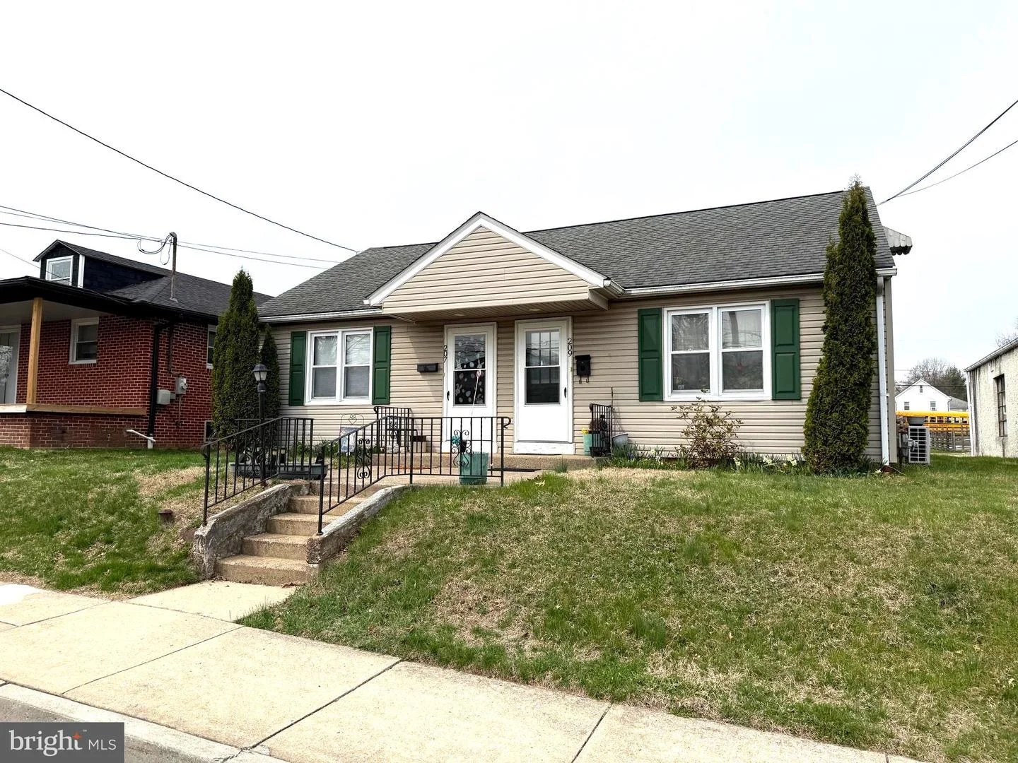 207-209 Lemon Street