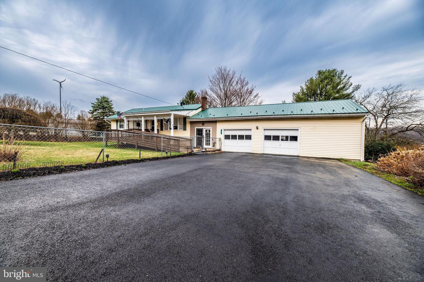 Listing image 1