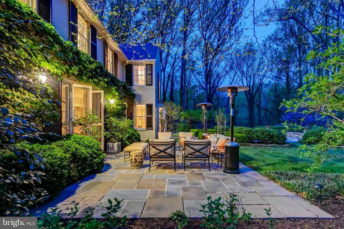 15 Crestline Ct