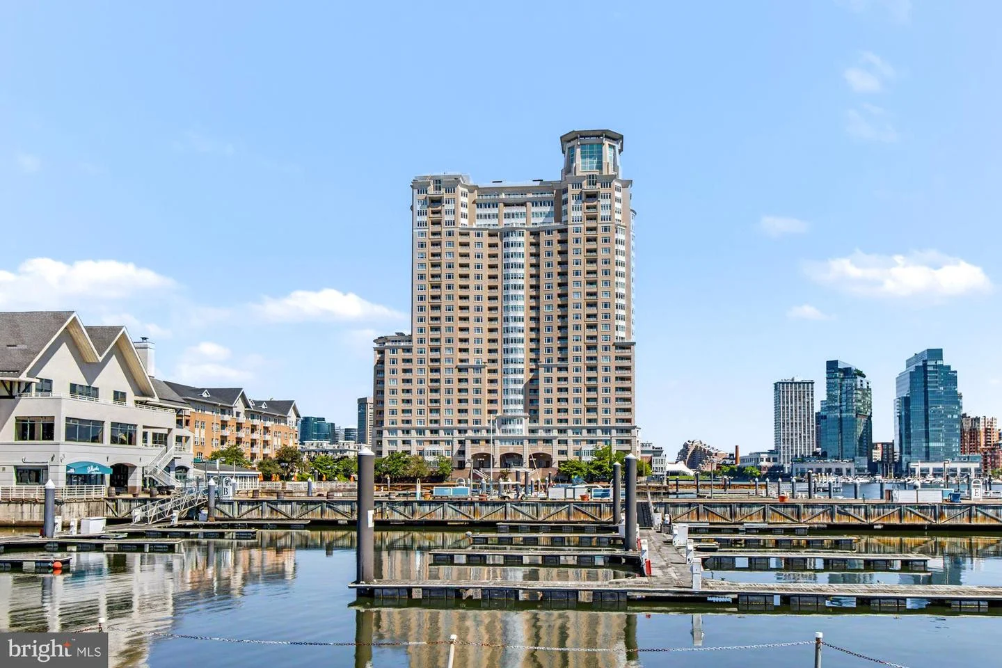 100 Harborview Drive Unit 705