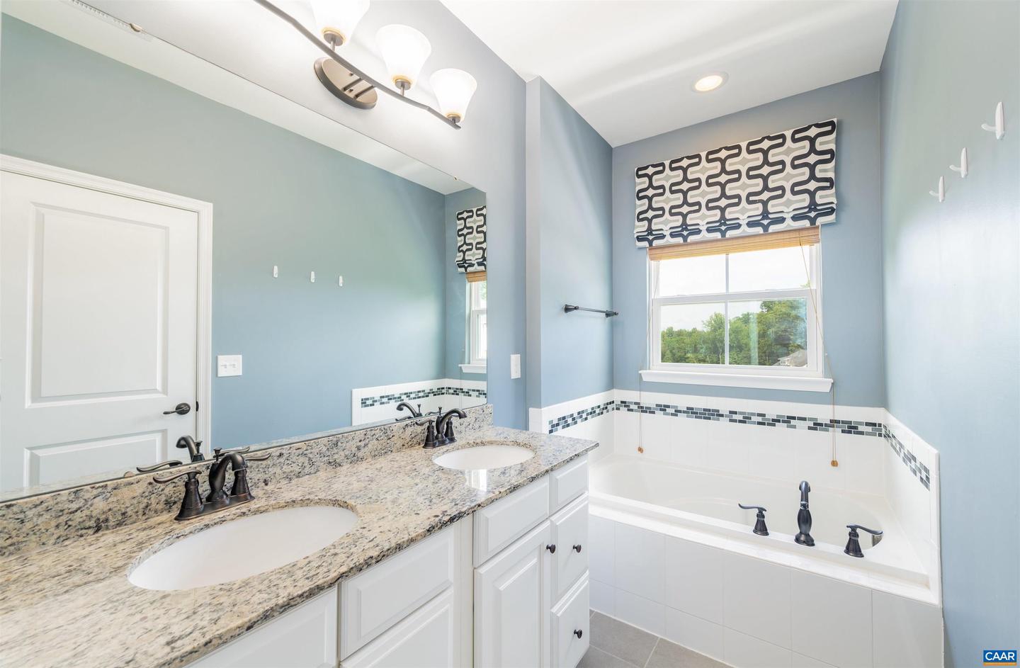 Photo 22 of 38 of 232 Pebble Beach Ct townhome