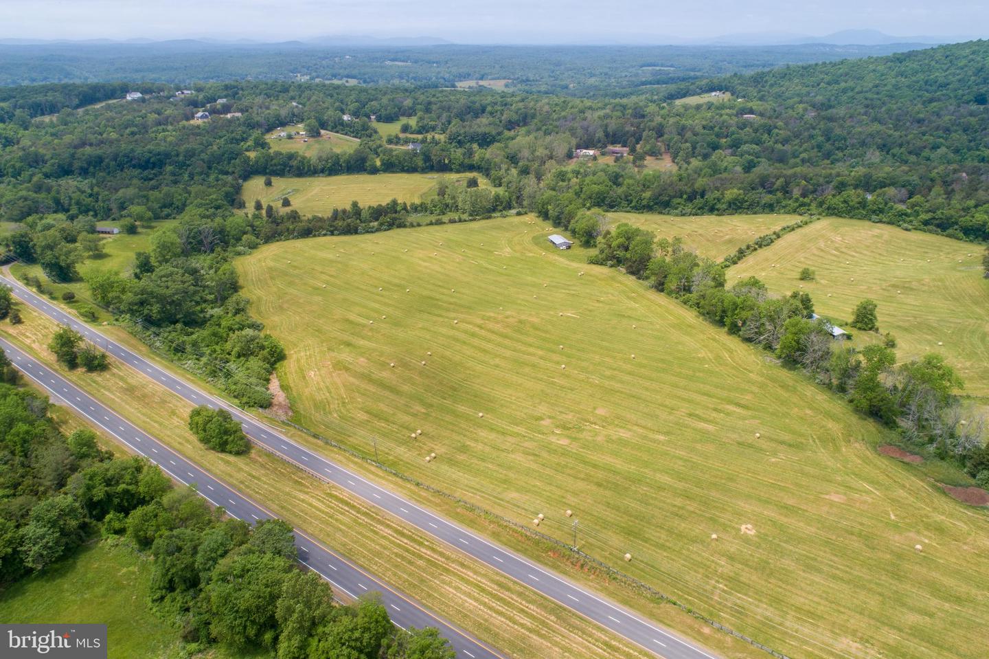 Lee Highway, Warrenton, Virginia image 3