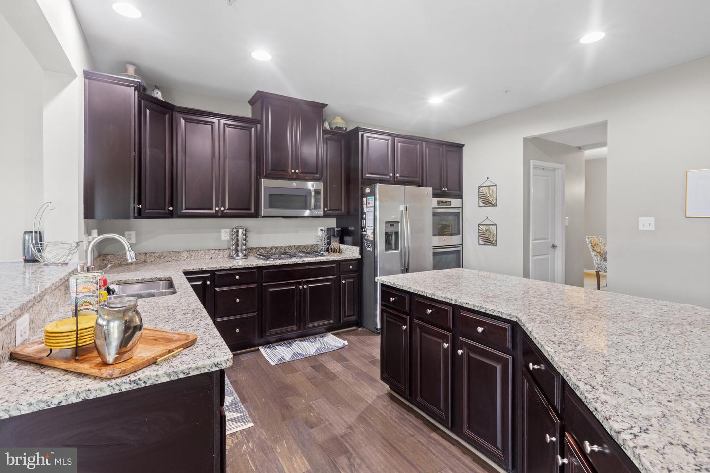 Photo 14 of 43 of 10206 Dressage Dr house