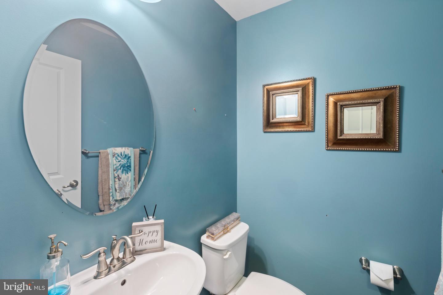 Photo 19 of 43 of 10206 Dressage Dr house