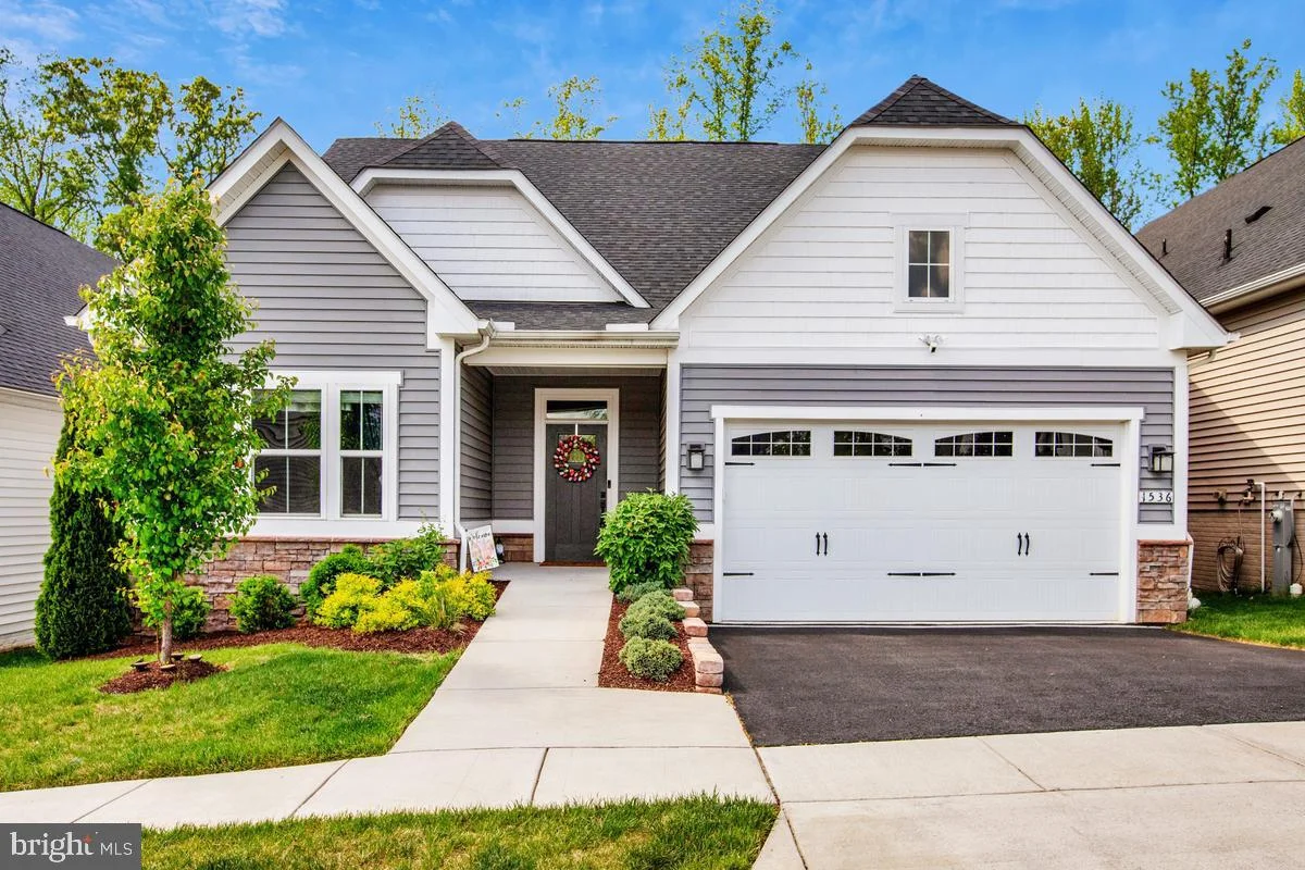 1536 Catbriar Way
