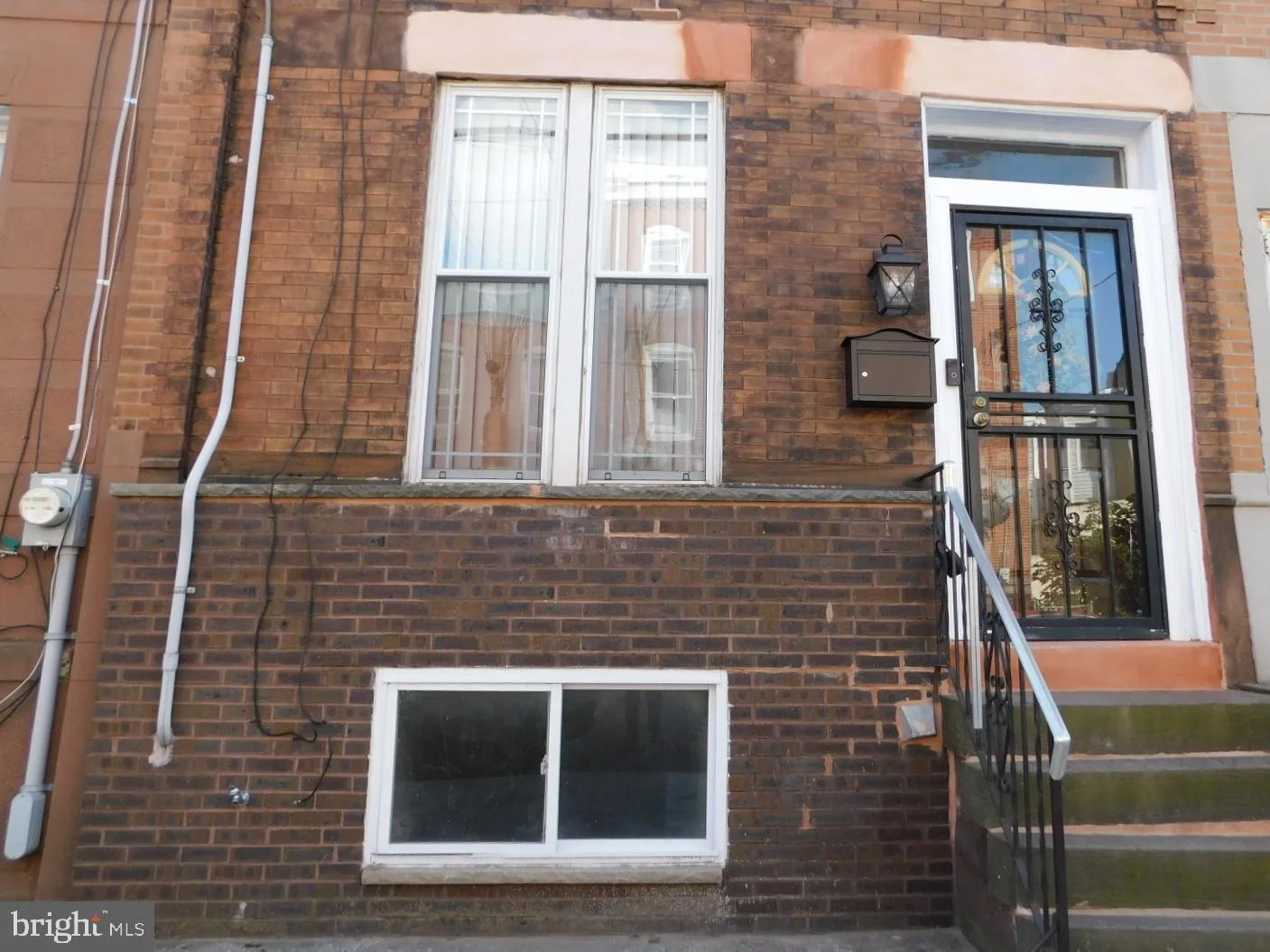 1736 Moore Street