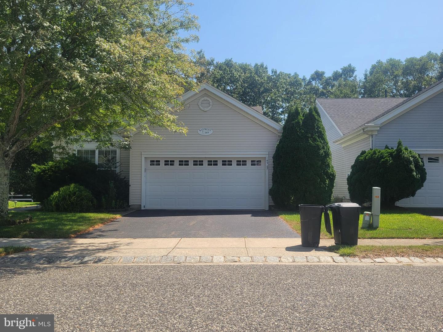 Photo 2 of 13 of 149 Sandpiper Rd house