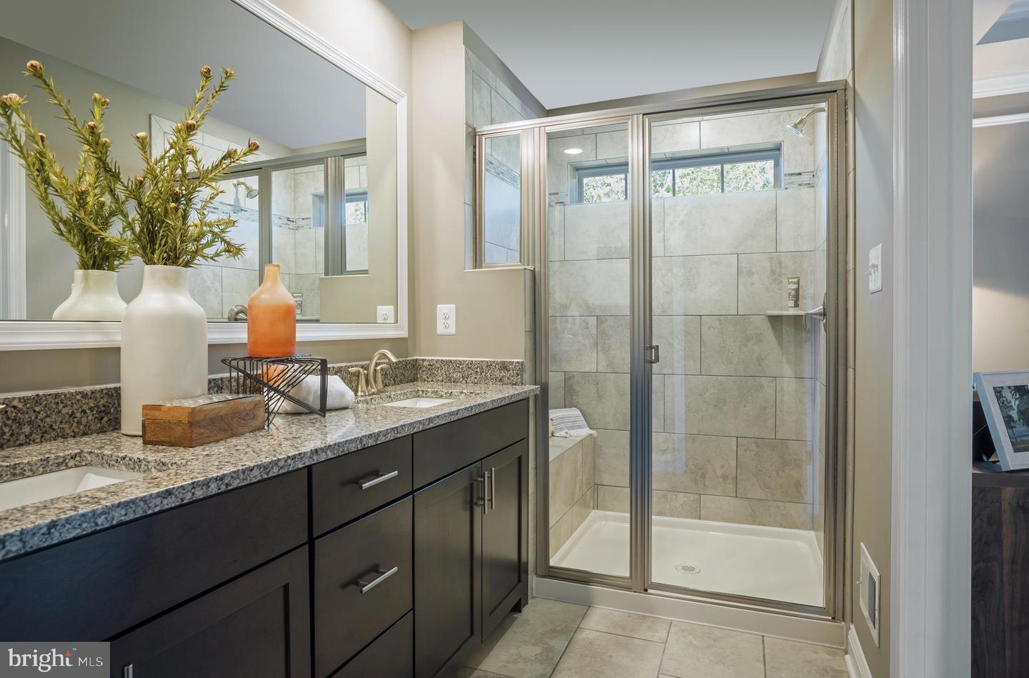 Photo 5 of 11 of 45311 Clearview Way townhome