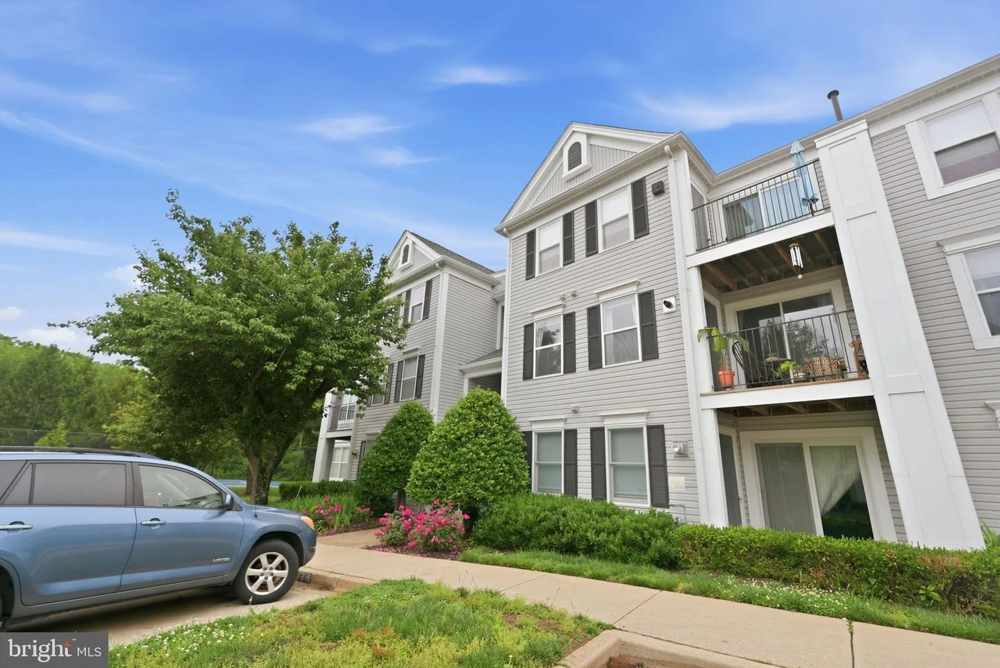 10021 Vanderbilt Cir Unit 10