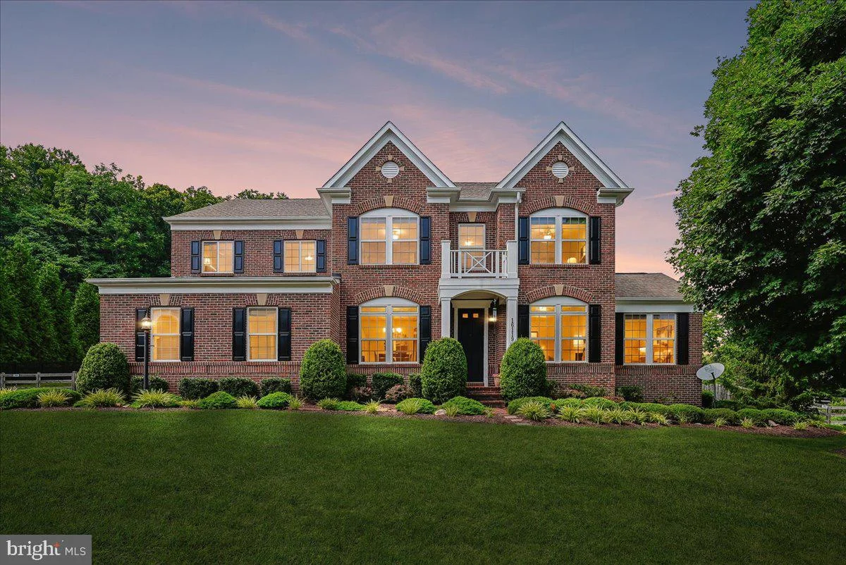 16119 Turning Leaf Lane