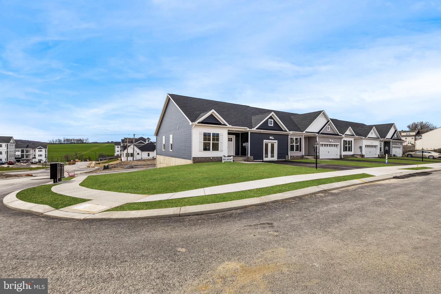 Photo 2 of 45 of 272 Ridge View Lane #45 townhome