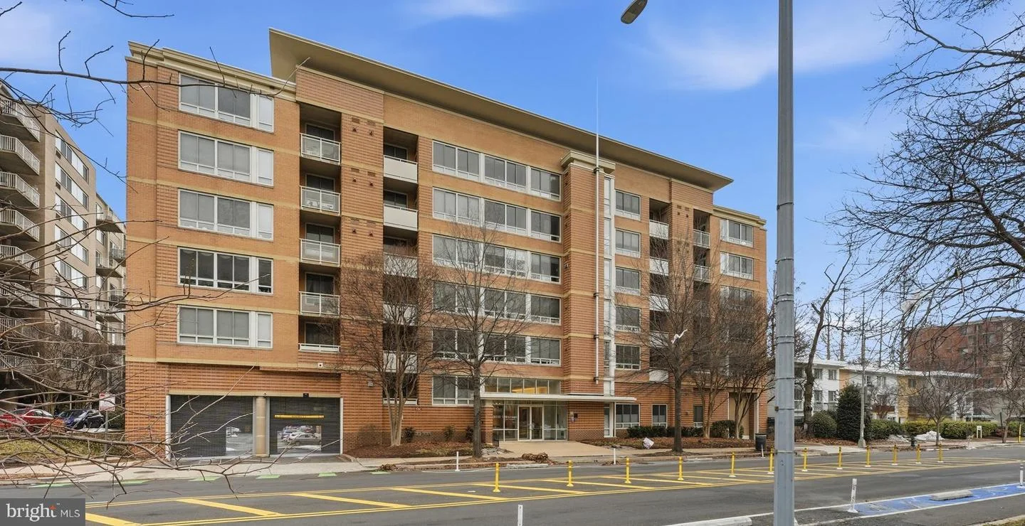 355 I Street SW Unit 116