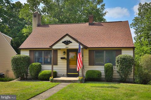 Single Family Residence in Abington PA 884 Tyson AVENUE.jpg