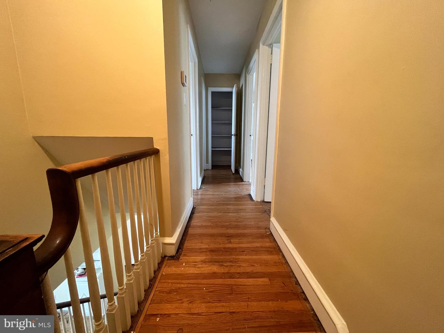 Photo 9 of 25 of 115 W 39th St multi-family property