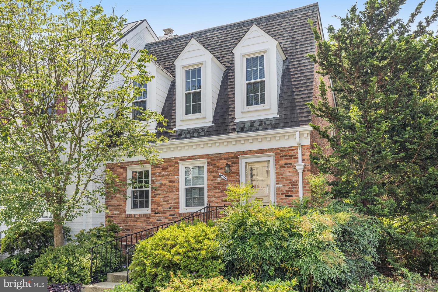 View McLean, VA 22101 townhome