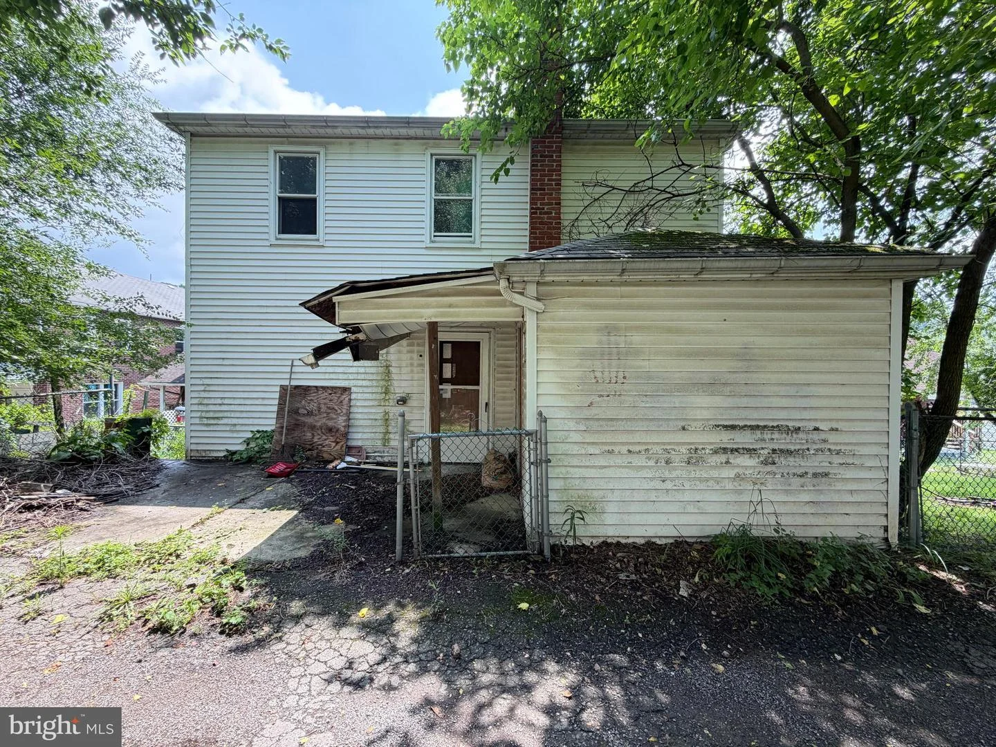 638 Lincoln Street