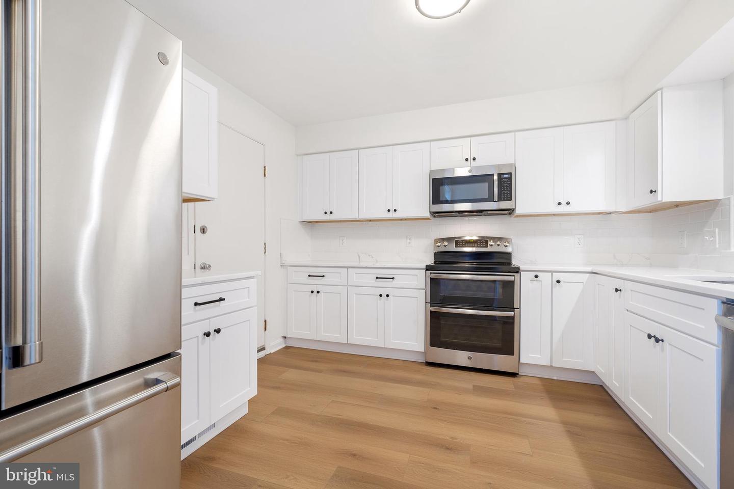 Photo 5 of 27 of 2830 Seasons Way townhome