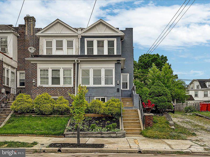 Photo 1 of 41 of 1400 Astor St townhome