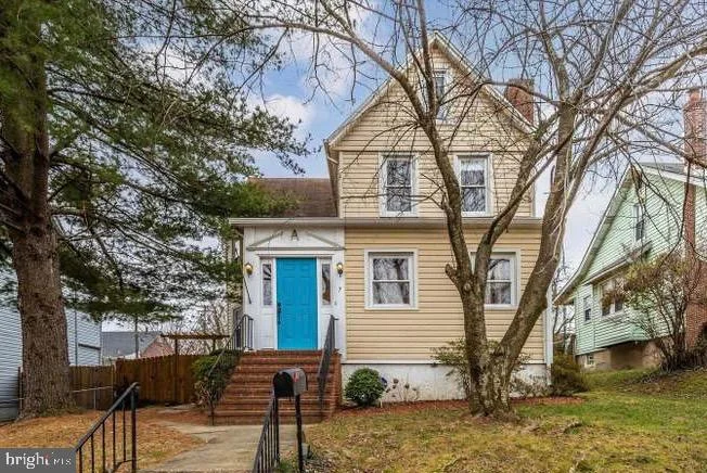 7 Chesley Avenue