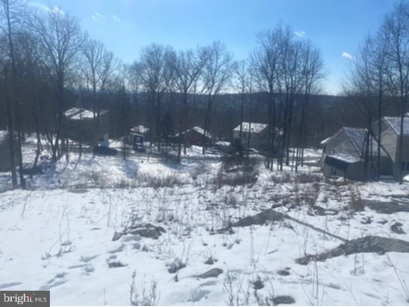 109 Eton Ct Ct